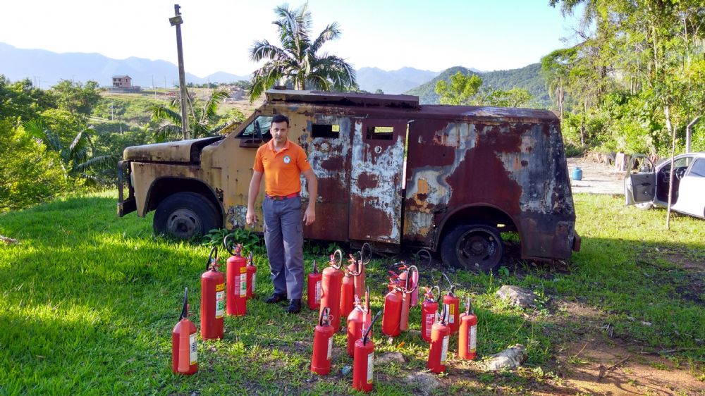 lulcva9tgsil_FLEX  (66).jpg